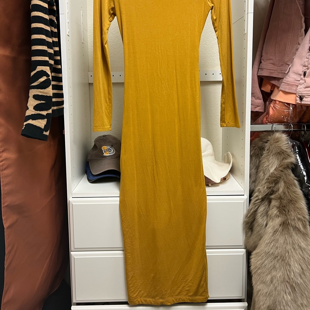 JLUXLABEL - mustard detailed dress - Picture 4 of 6